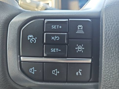 Used 2025 Ford F250 Lariat w/ Lariat Ultimate Package AWD/4WD image 16