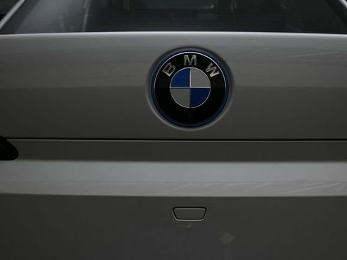 New 2026 BMW i7 eDrive50 w/ Premium Package image 24