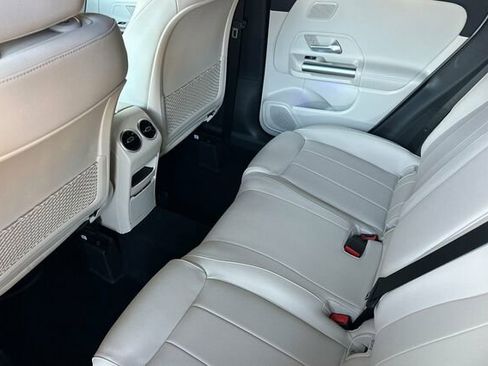 Certified 2025 Mercedes-Benz GLA 250 GLA 250 image 14