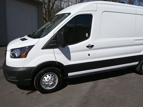 New 2026 Ford Transit 250 Base image 24