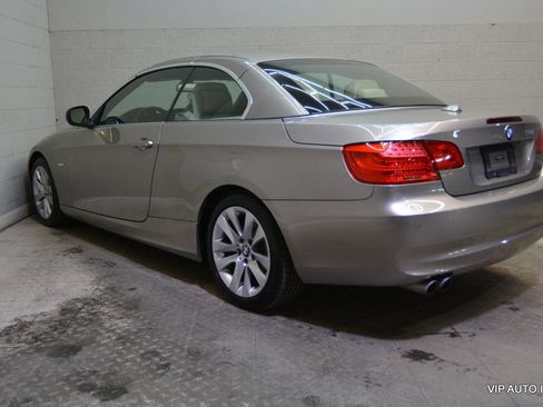Used 2011 BMW 328i Convertible RWD image 12