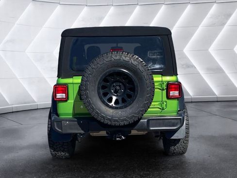 Used 2018 Jeep Wrangler Sport image 5