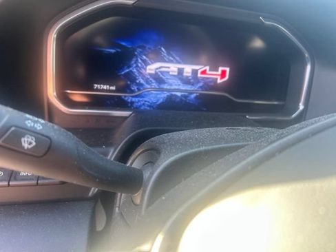Used 2024 GMC Sierra 2500 AT4 w/ AT4 Premium Plus Package AWD/4WD image 9