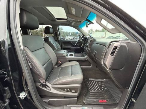 Used 2015 GMC Sierra 1500 SLT w/ All-Terrain Package AWD/4WD image 9