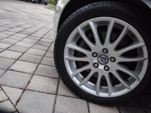 Used 2011 Volvo V50 T5 image 83