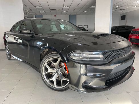 Used 2019 Dodge Charger GT image 1