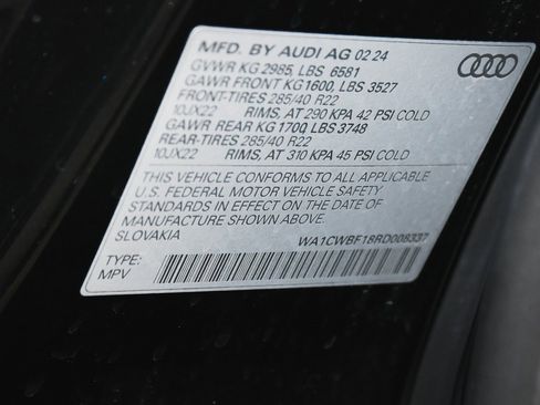 Used 2024 Audi SQ8 Prestige w/ Prestige Package image 28