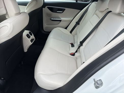 Used 2024 Mercedes-Benz C 300 Sedan w/ Advanced USB Package image 26