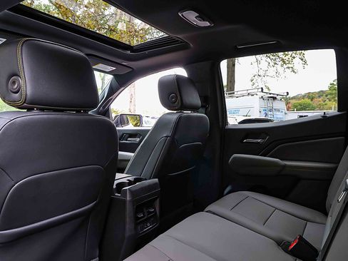 Used 2024 Chevrolet Colorado ZR2 w/ ZR2 Bison Edition image 24