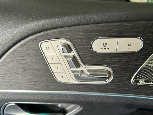 Used 2022 Mercedes-Benz GLE 350 4MATIC w/ AMG Line Exterior image 13