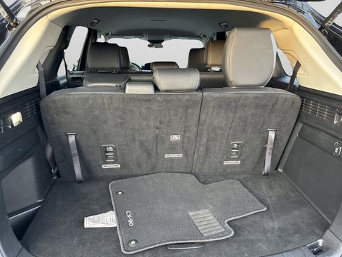 Used 2024 MAZDA CX-90 3.3 Turbo w/ Select Package image 9