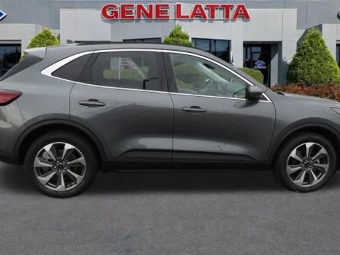 Used 2024 Ford Escape ST-Line Elite w/ Premium Technology Package image 9