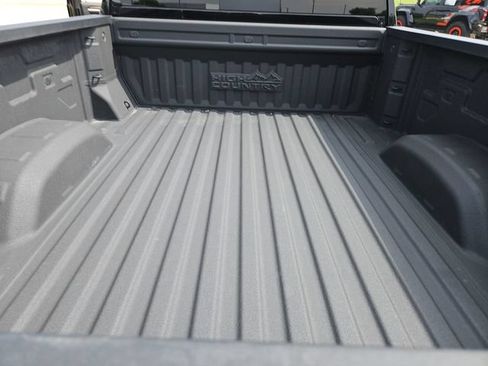 Used 2024 Chevrolet Silverado 2500 High Country AWD/4WD image 25