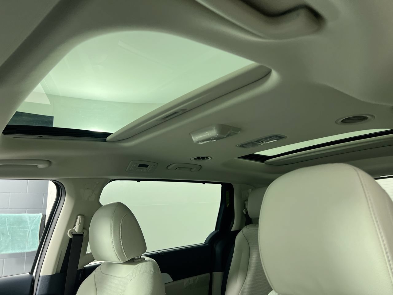 New 2026 Kia Carnival SX Prestige FWD image 21