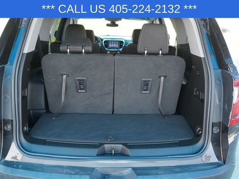 Used 2023 GMC Acadia SLE w/ Driver Convenience Package FWD image 29