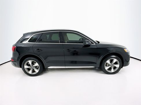 Used 2023 Audi Q5 2.0T Premium Plus w/ Premium Plus Package image 9