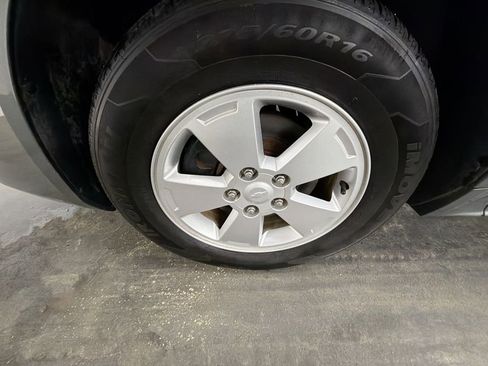 Used 2009 Chevrolet Impala LT image 28