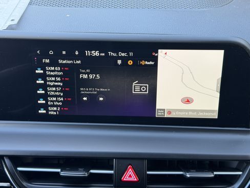 Used 2025 Kia Seltos S image 26