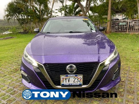 Used 2020 Nissan Altima 2.5 SR FWD image 2
