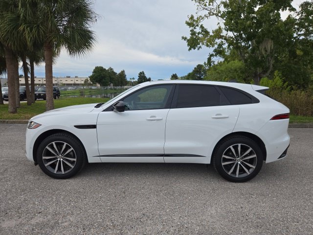 Used 2026 Jaguar F-PACE R-Dynamic S AWD/4WD image 2