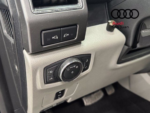 Used 2019 Ford F250 XLT w/ XLT Premium Package AWD/4WD image 31