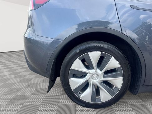 Used 2020 Tesla Model Y Long Range AWD/4WD image 30