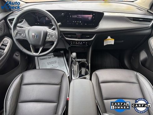 Used 2025 Buick Encore GX Avenir w/ Avenir Technology Package image 28