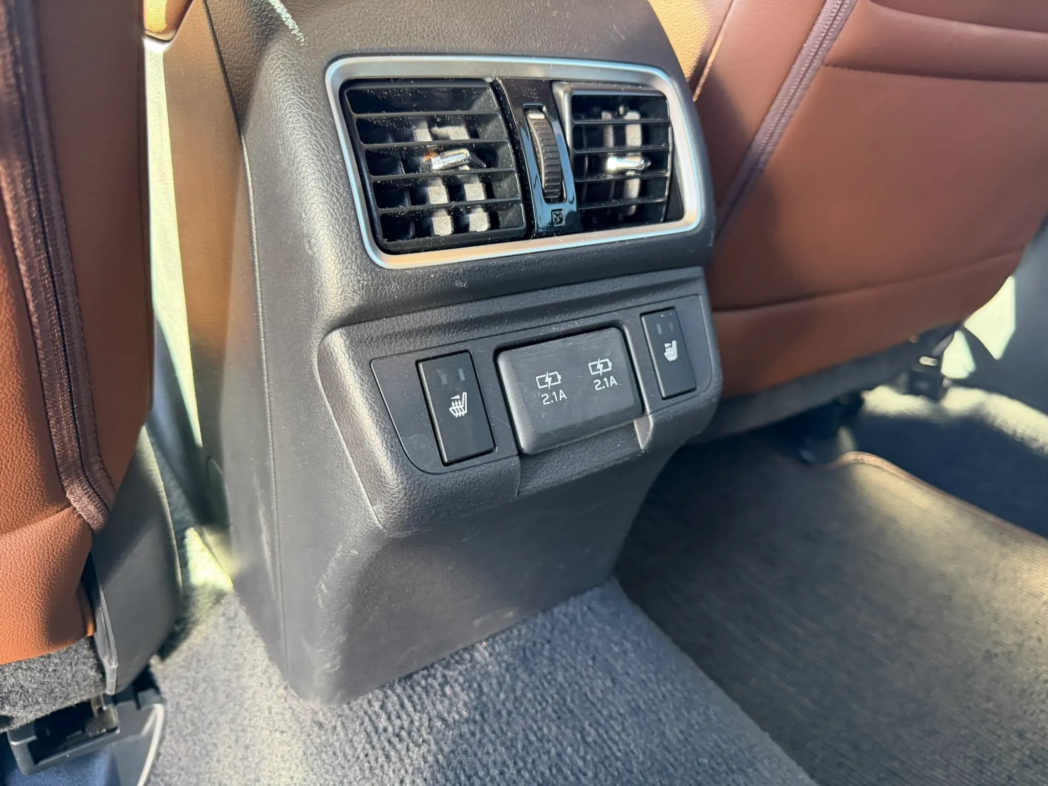 Used 2019 Subaru Outback 2.5i Touring AWD/4WD image 24