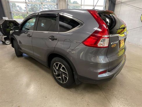 Used 2016 Honda CR-V SE image 3
