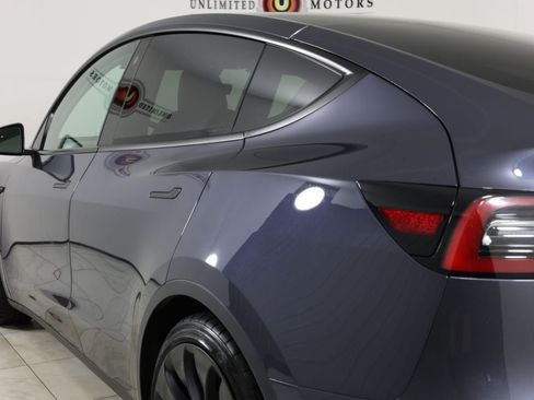 Used 2022 Tesla Model Y Performance AWD/4WD image 42