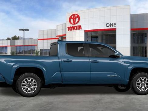 Certified 2026 Toyota Tacoma SR5 image 15