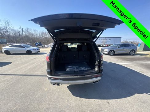 New 2025 GMC Acadia Elevation w/ LPO, Floor Liner Package image 23
