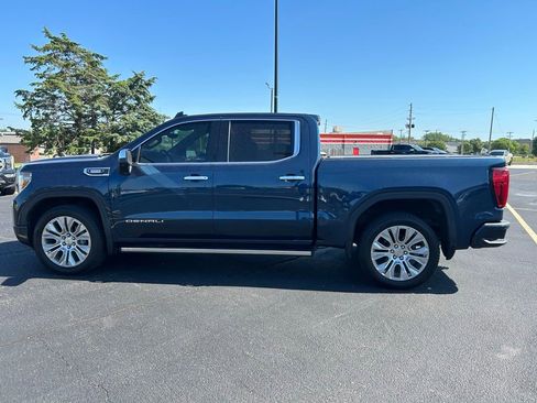 Used 2021 GMC Sierra 1500 Denali w/ Denali Ultimate Package AWD/4WD image 6