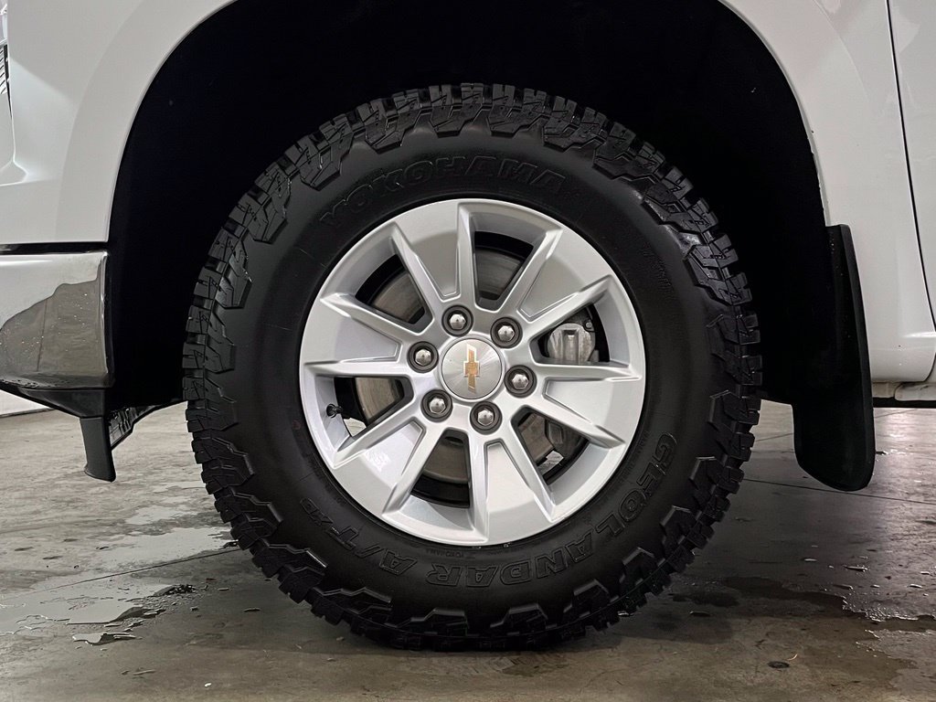 Certified 2025 Chevrolet Silverado 1500 LT w/ Work Truck Package AWD/4WD image 14