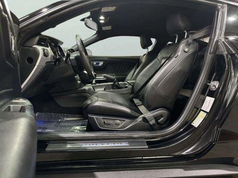 Used 2016 Ford Mustang Premium RWD image 24