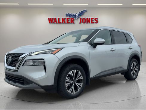 Used 2023 Nissan Rogue SV w/ SV Premium B Package image 7