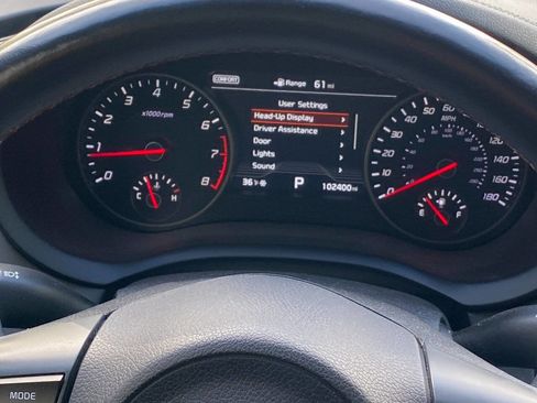 Used 2020 Kia Stinger GT2 image 23