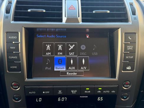 Used 2018 Lexus GX 460 Premium w/ Premium Package AWD/4WD image 38