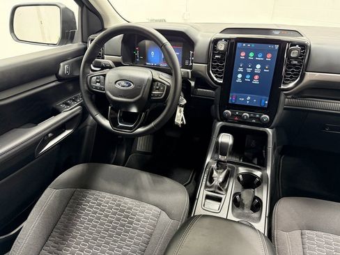 Used 2025 Ford Ranger XLT w/ Trailer Tow Package image 40