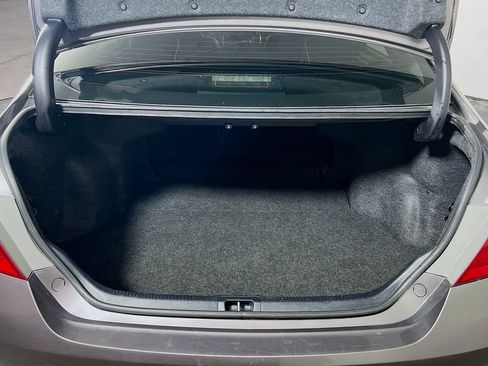 Used 2017 Toyota Camry SE FWD image 22