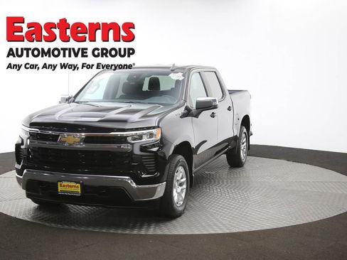 Used 2022 Chevrolet Silverado 1500 LT image 55
