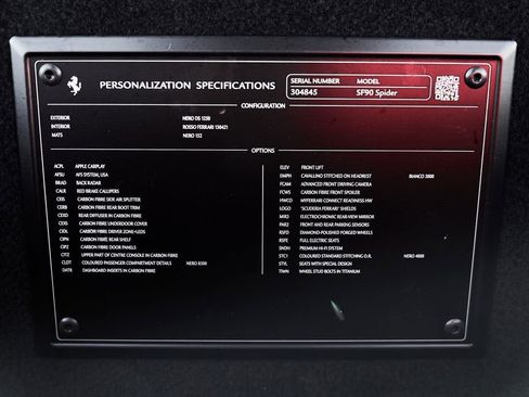 Used 2024 Ferrari SF90 Spider image 23