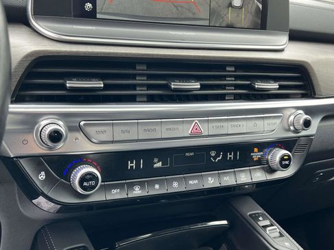 Used 2022 Kia Telluride SX w/ SX Prestige Package image 31