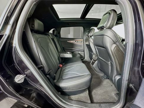 Used 2020 Lincoln Nautilus Reserve image 29