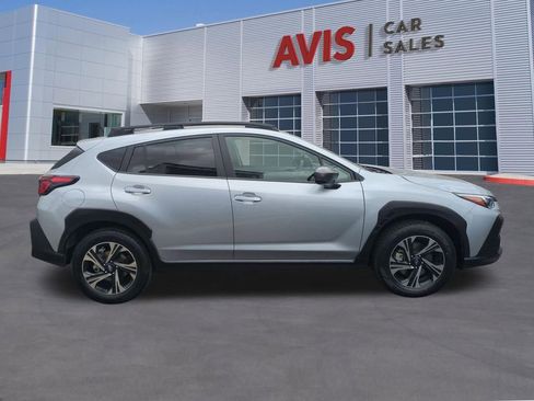 Used 2025 Subaru Crosstrek 2.0i Premium AWD/4WD image 5
