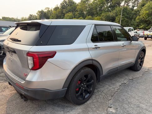 Used 2021 Ford Explorer ST w/ Equipment Group 401A AWD/4WD image 3