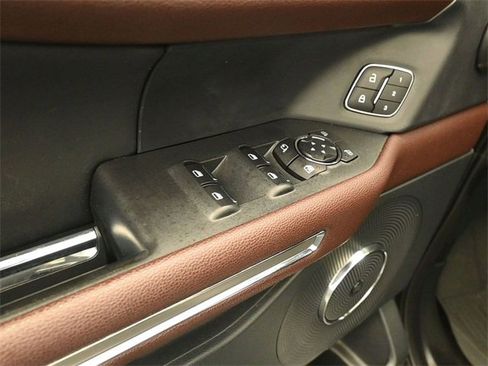 Certified 2022 Ford Expedition Limited image 14