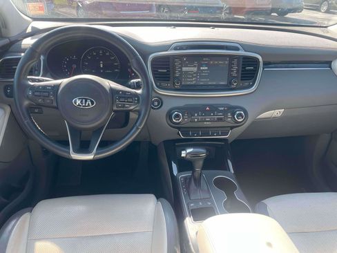 Used 2018 Kia Sorento SX AWD/4WD image 8