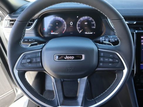 New 2025 Jeep Grand Cherokee L Limited w/ Black Appearance Package image 3