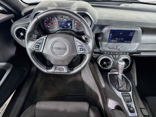 Used 2024 Chevrolet Camaro LT RWD image 14